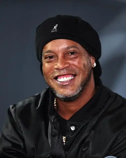 月在全球舞 月在全球舞